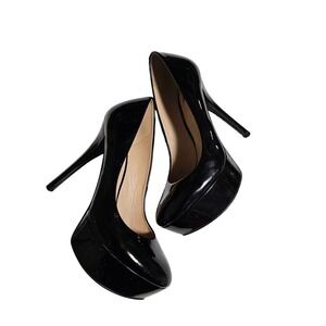Marciano Ultra High pumps. 9M. 39.  Patent black. Shiny. Sexy. Whimsical Witchy